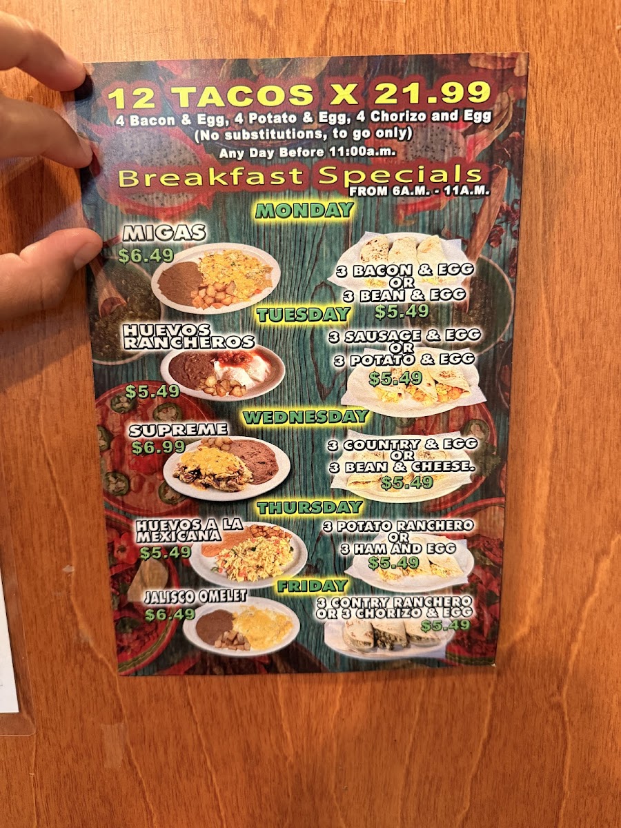 La Perla Bar & Grill Menu - Image 6